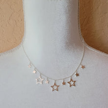 Load image into Gallery viewer, Silver Necklace with Stars
