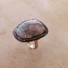 Load image into Gallery viewer, Dragon Vein Agate Ring
