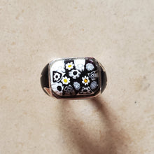Load image into Gallery viewer, Black and White Square Murano Ring
