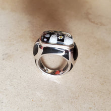 Load image into Gallery viewer, Black and White Square Murano Ring
