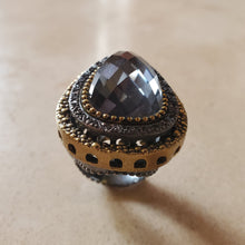 Load image into Gallery viewer, Murano Teardrop Demiquartz Ring
