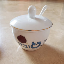 Load image into Gallery viewer, Ceramic Apple Dish with Honey Pot
