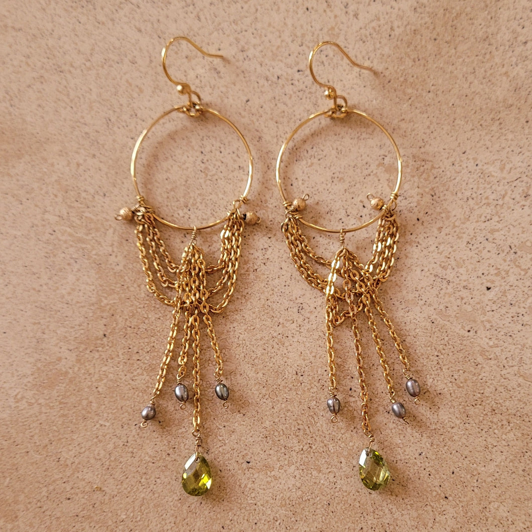 Gold Dangle Earring with Peridot